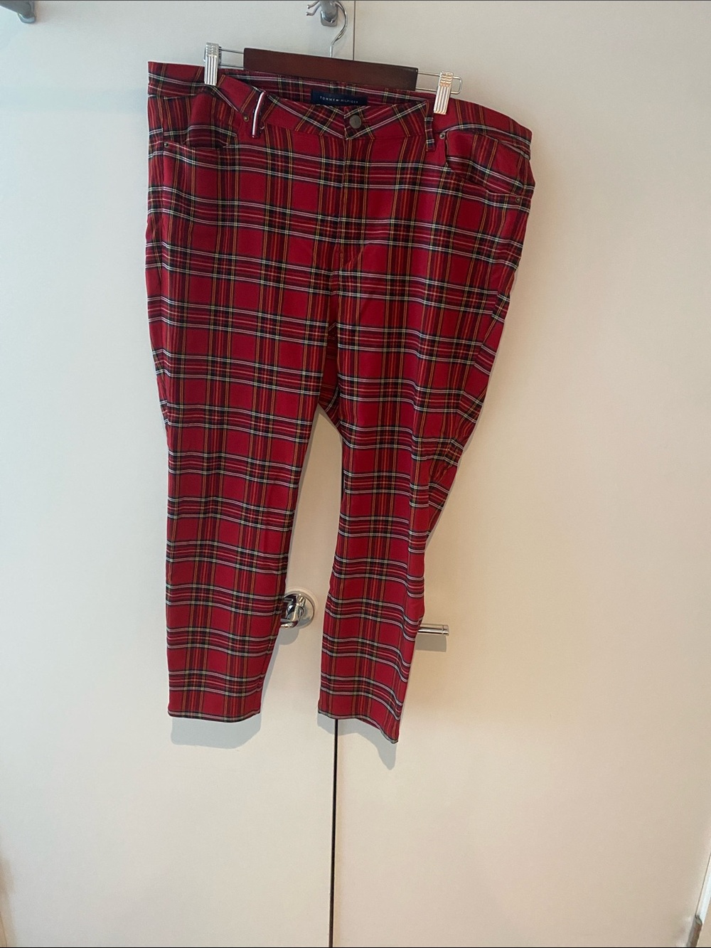 Tommy Hilfiger Red Plaid Cropped Pants